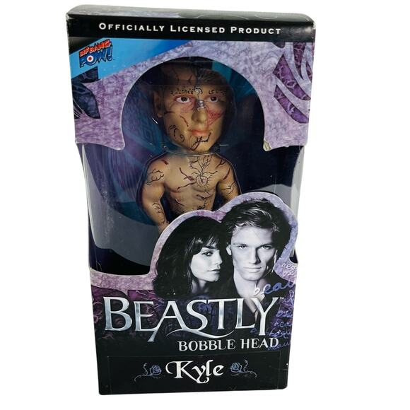 2010 Beastly Kyle as Beast Bobble Head - Picture 1 of 10